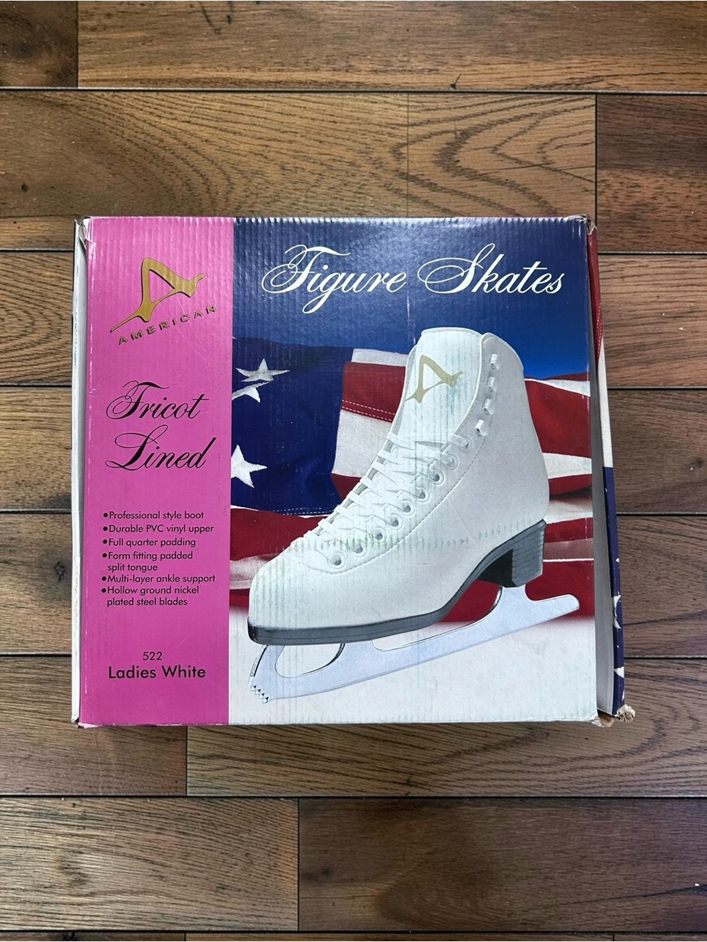 Women’s Size 7 American Athletic 522 White Tricot Lined Figure Ice Skates